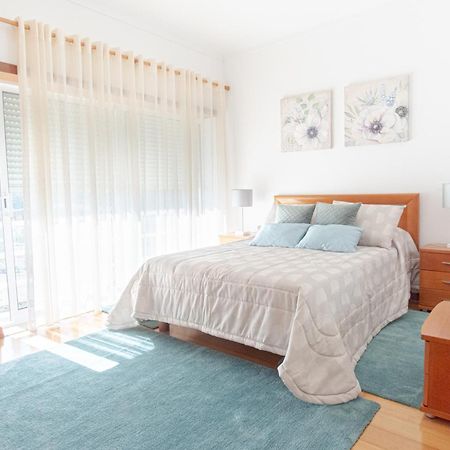 8 Rodrigues Family House - Villa With Patio Nazare Bagian luar foto