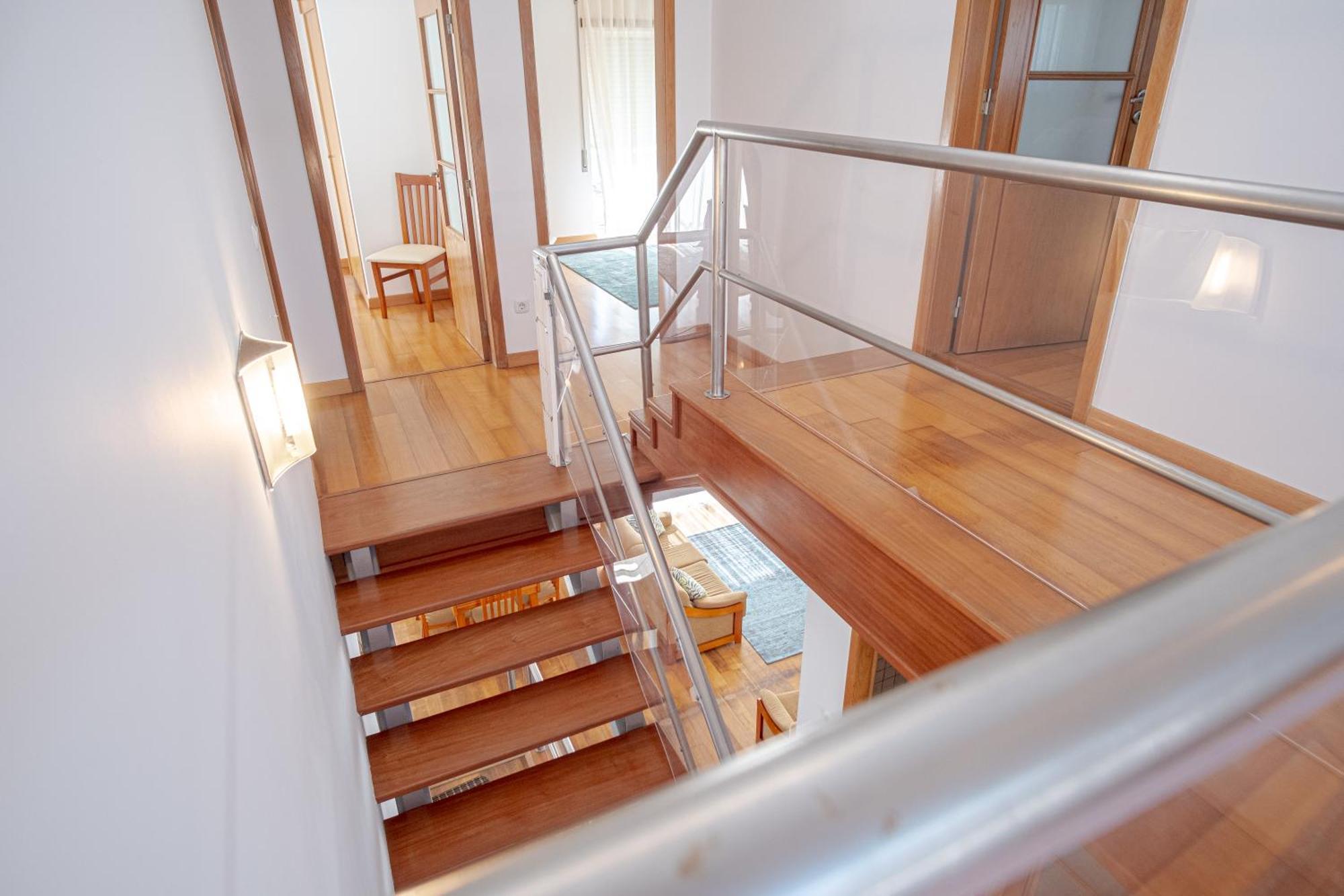 8 Rodrigues Family House - Villa With Patio Nazare Bagian luar foto