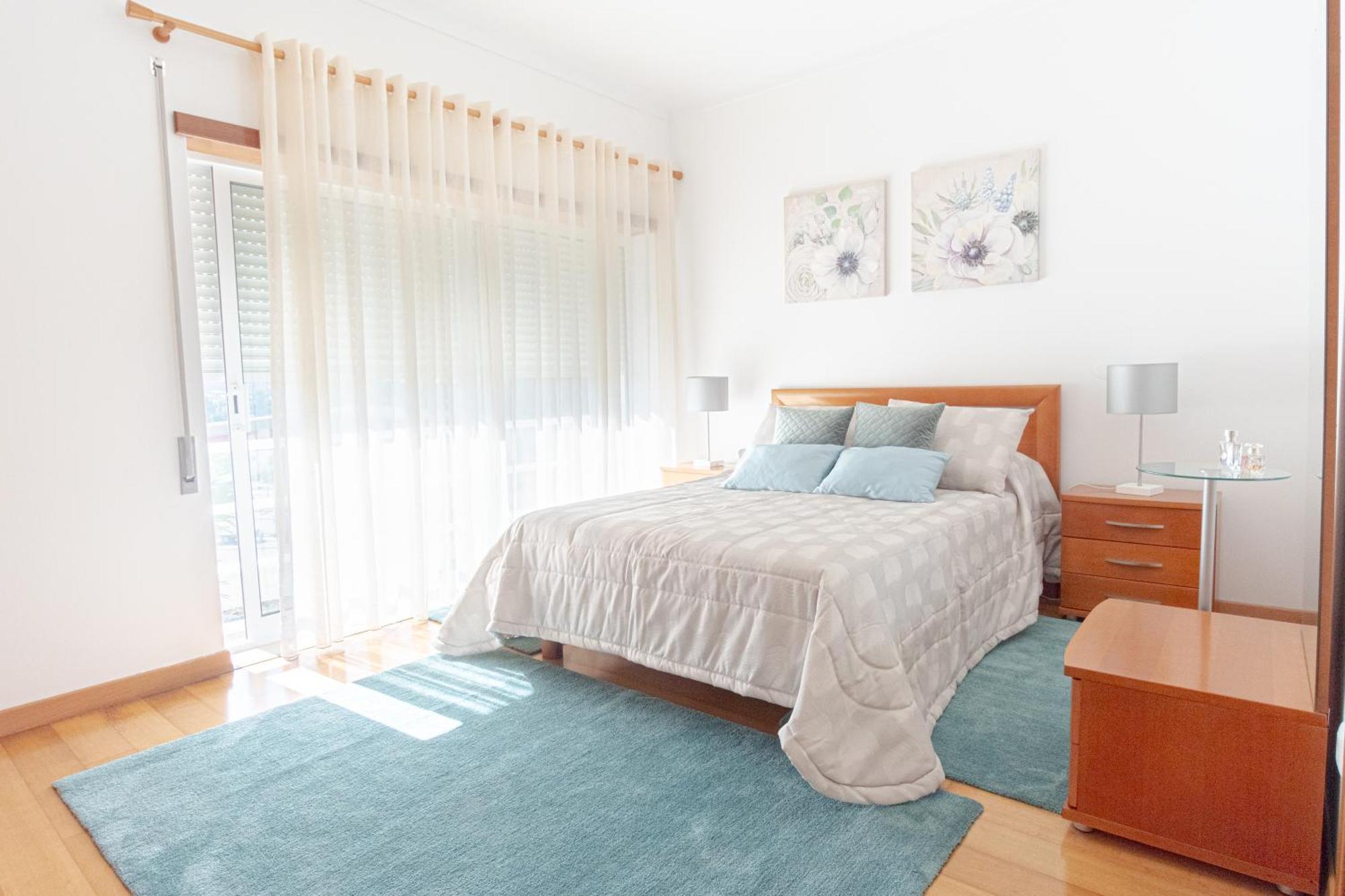 8 Rodrigues Family House - Villa With Patio Nazare Bagian luar foto